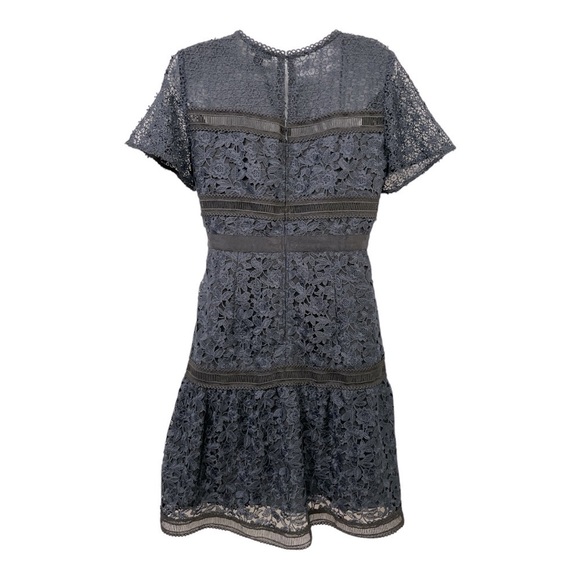 Ann Taylor Lave Overlay Navy Blue and Black Dress. Short sleeves. Back zipper. - Picture 4 of 14